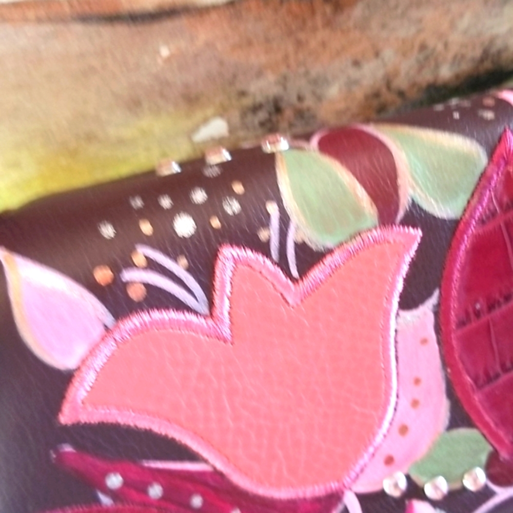 ARTSY GIAN Franco SISTI Wine Floral Collage Appliques Leather Shoulder Bag NWT - Picture 4 of 13